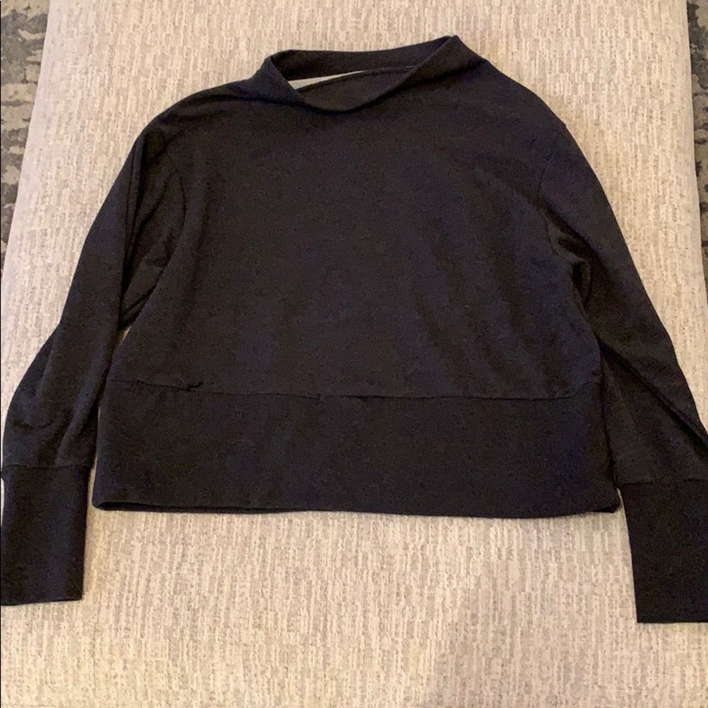 Nike pullover size medium!